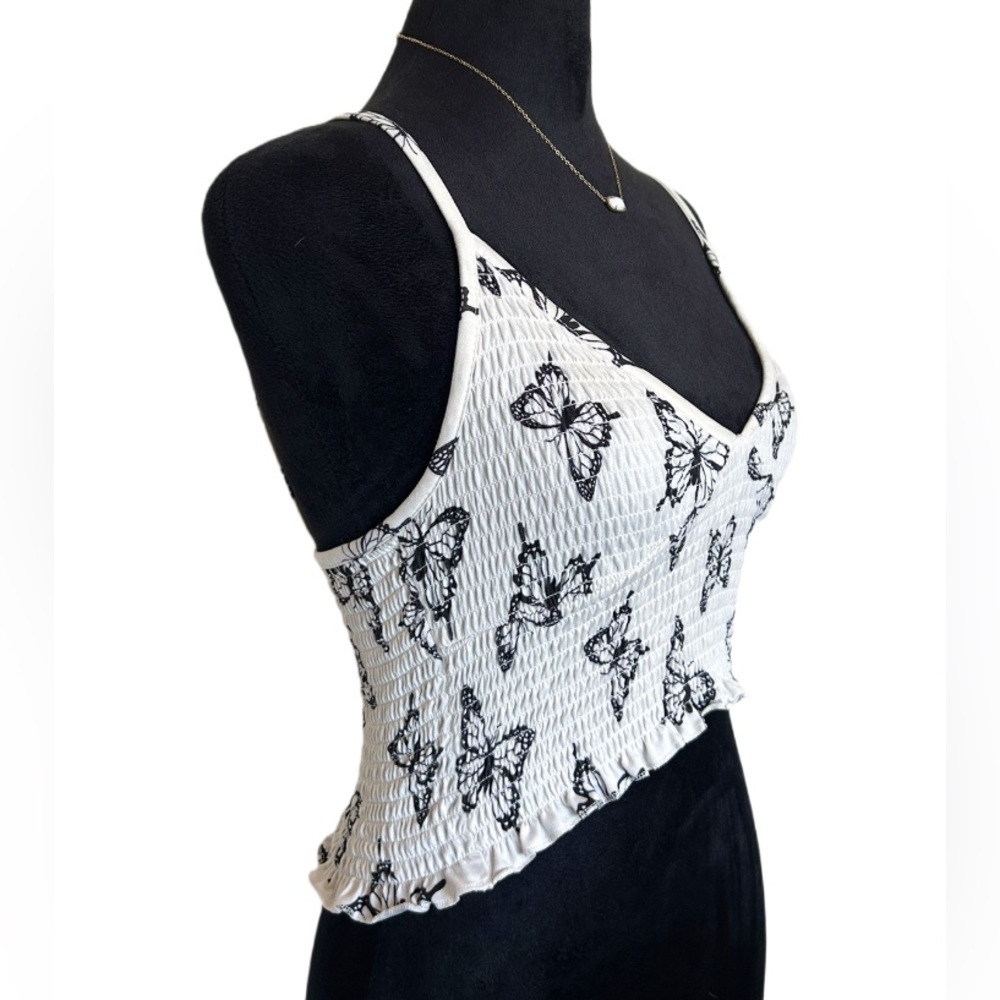 Rue21 Woman’s Medium White Butterly Ruffled Spaghetti Strap Crop-Top - Picture 2 of 5